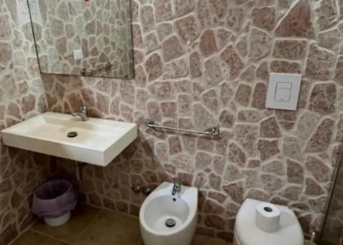 A Due Passi Dal Centro Apartment *